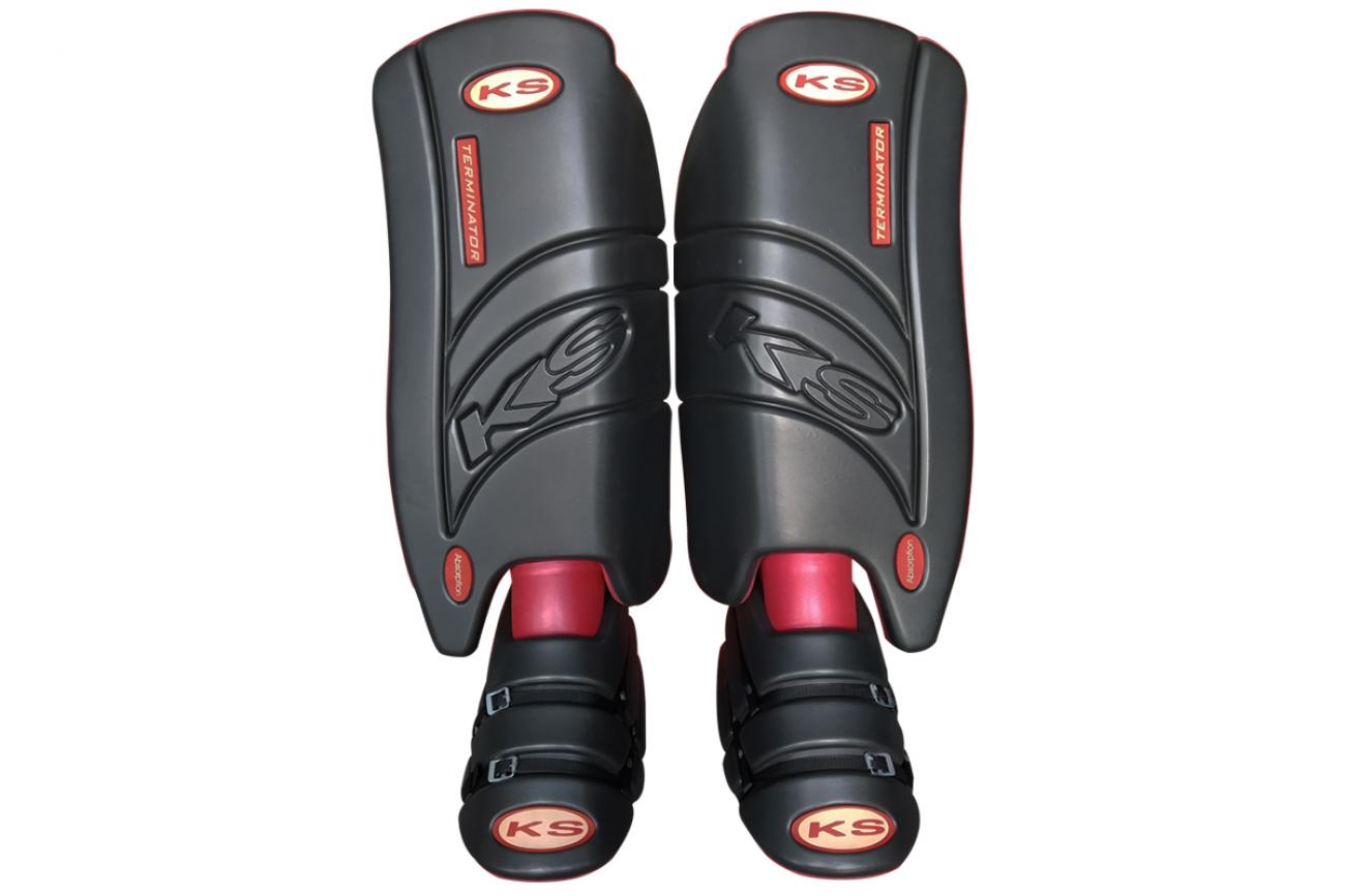 ks absorption legguards + kickers black|red-large