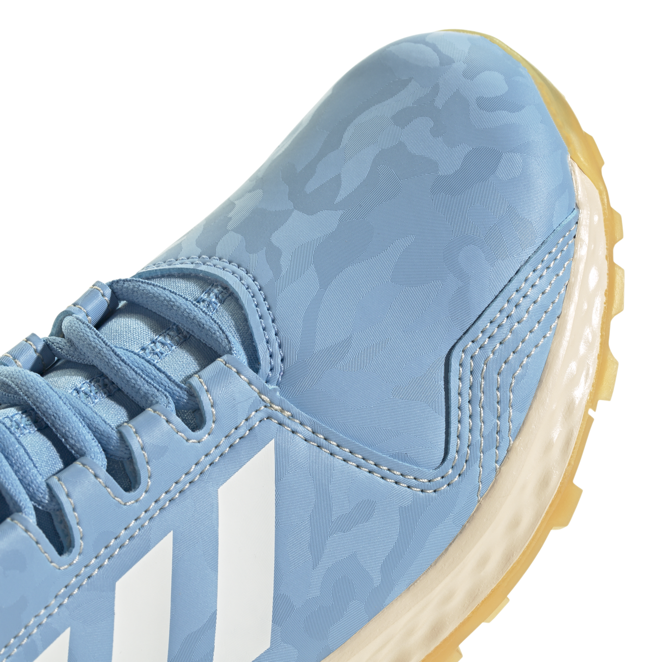 Youngstar sky blu/white - 5 uk = 38 eu.